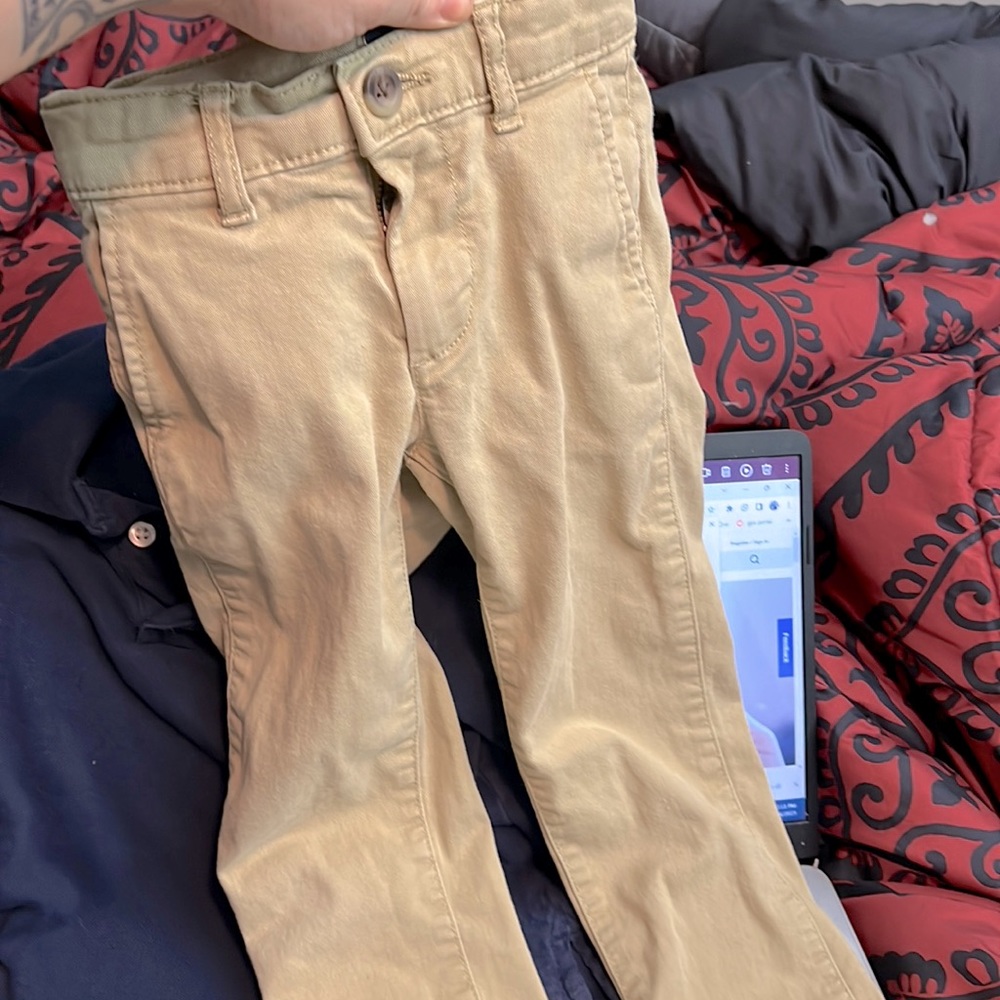 Uniform pants, size 5 slim, need to be ironed.